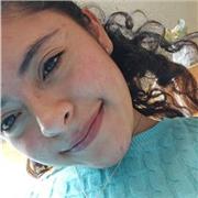 Maestra que imparte clases a niños de todas la edades, Matemáticas, Español, Historia